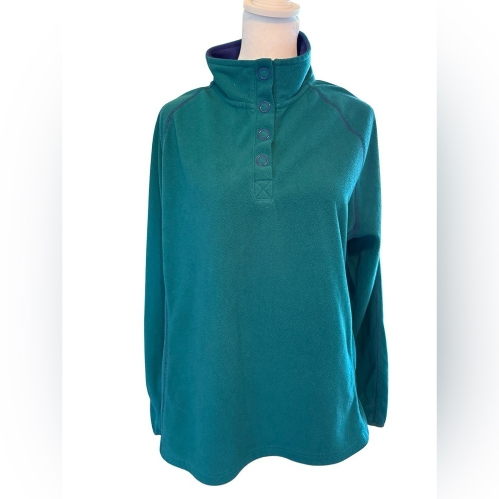 Women’s Magellan Outdoors long sleeve 1/4 snap fleece pullover. EUC Size XL